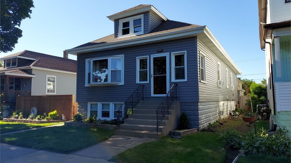 Gutters, Siding Project in Chicago, IL by Horizon Restoration