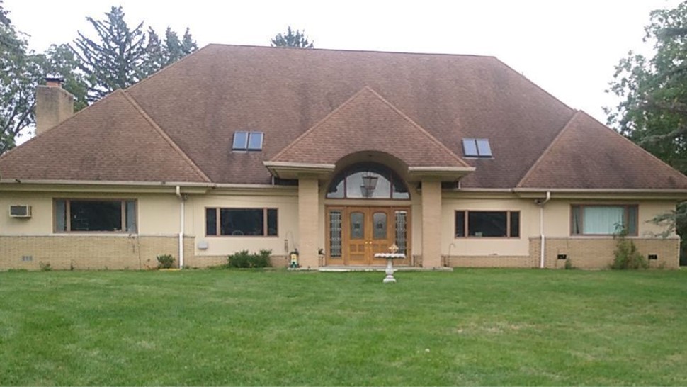 Gutters, Roofing Project in McHenry, IL by Horizon Restoration