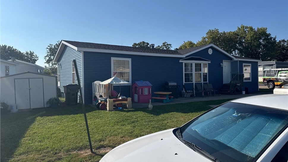 Roofing, Roofing Replacement, Siding Project in Park City, IL by Horizon Restoration