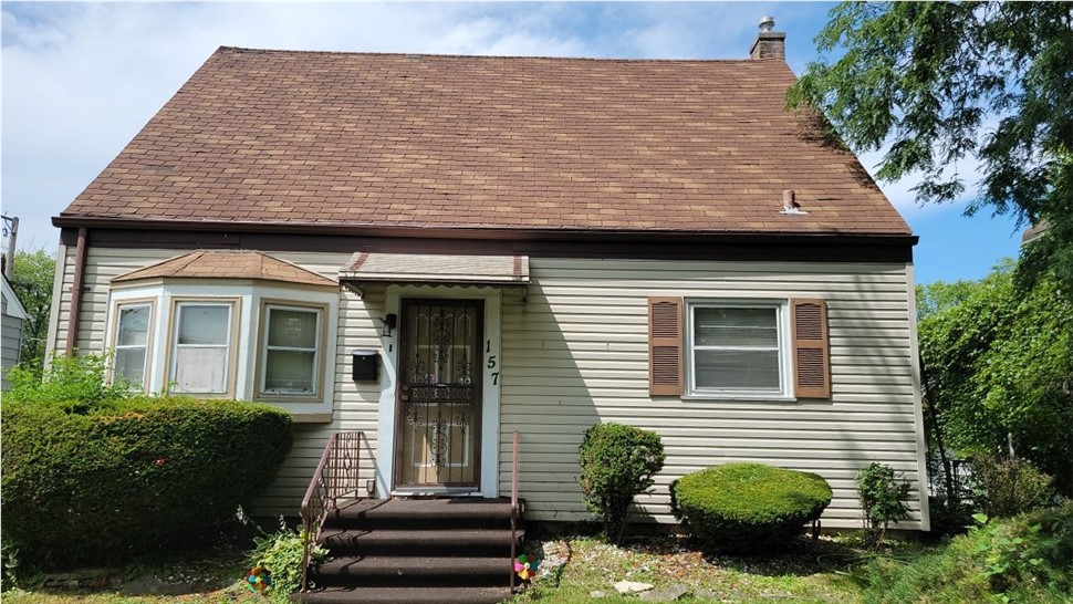 Gutters, Roofing Project in Riverdale, IL by Horizon Restoration