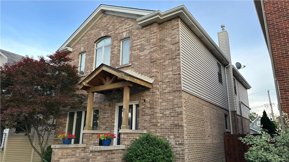 Gutters, Roofing, Windows Project in Chicago, IL by Horizon Restoration