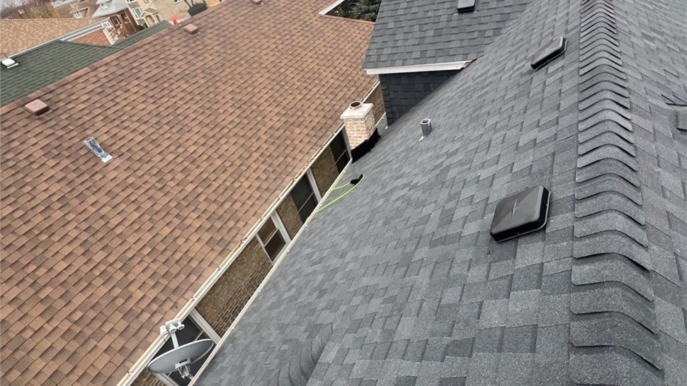 Gutters, Roofing, Roofing, Siding Project in Chicago, IL by Horizon Restoration