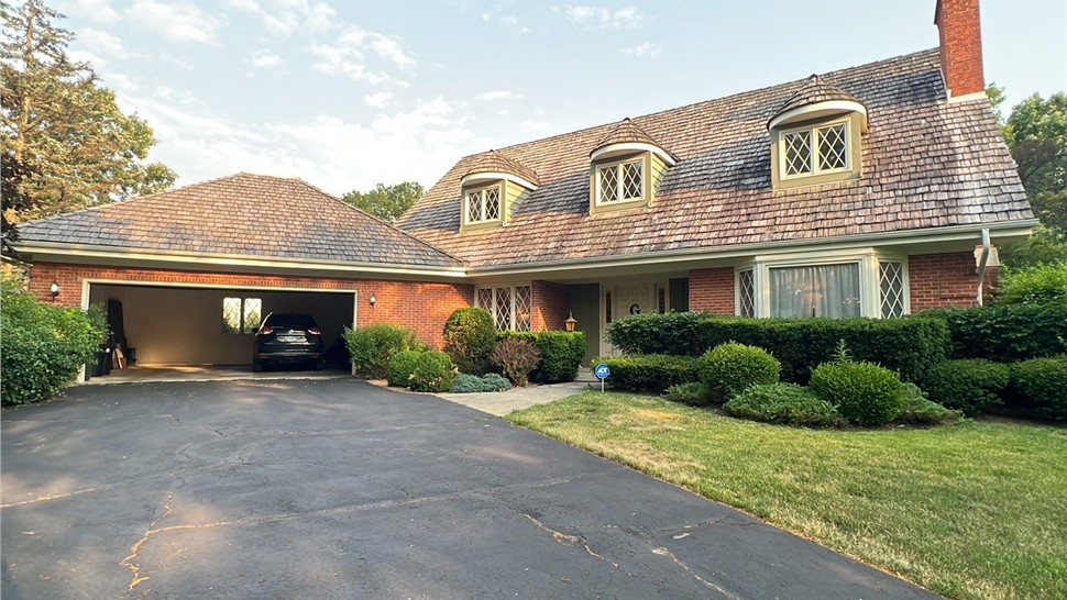 Gutters, Roofing Project in Lake Forest, IL by Horizon Restoration