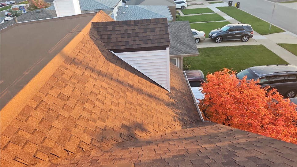 Roofing, Roofing Replacement, Siding Project in Schiller Park, IL by Horizon Restoration