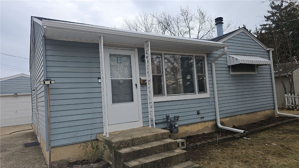 Gutters, Roofing, Roofing Replacement Project in Waukegan, IL by Horizon Restoration