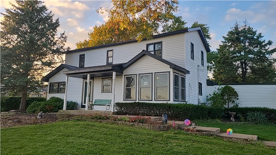 Gutters, Roofing, Roofing Replacement, Siding Project in Countryside, IL by Horizon Restoration