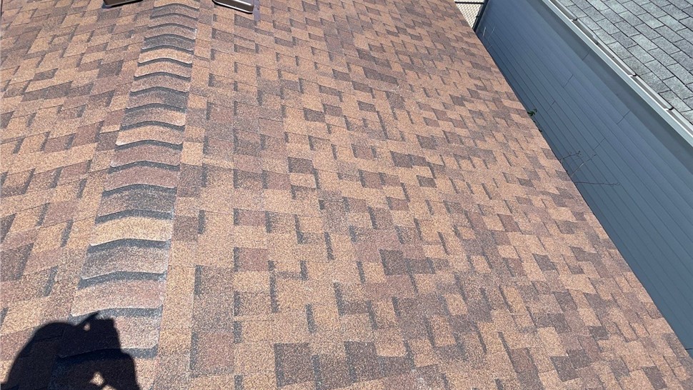 Gutters, Roofing, Roofing Replacement, Siding Project in Chicago, IL by Horizon Restoration