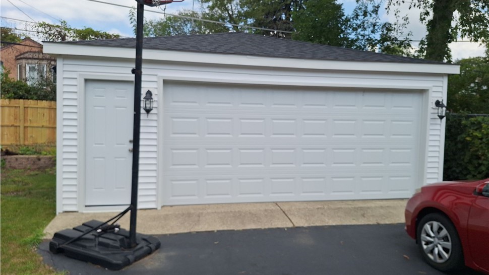 Roofing, Roofing Replacement, Siding Project in Des Plaines, IL by Horizon Restoration