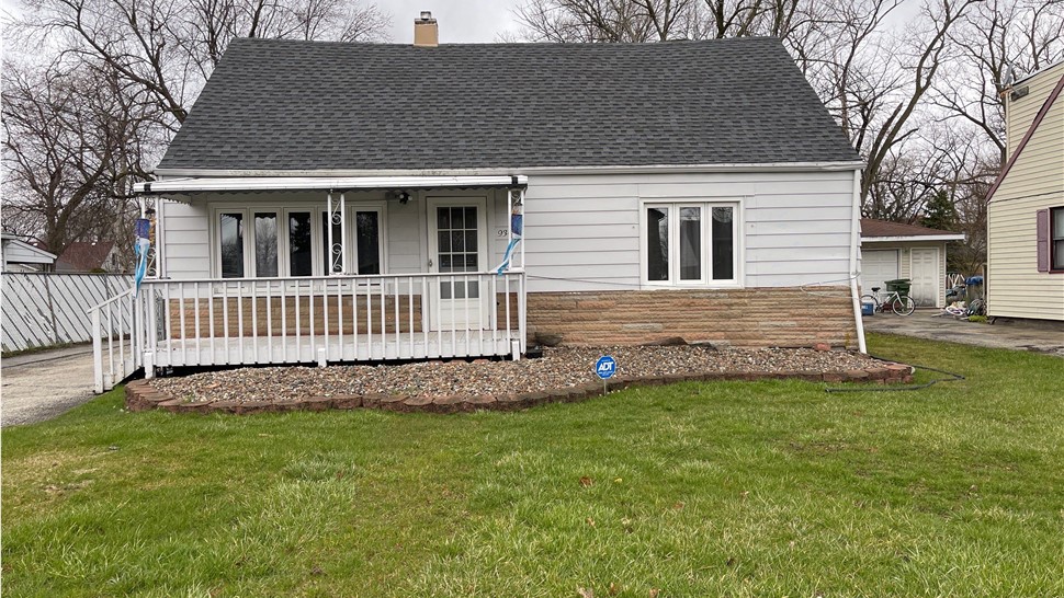 Awnings, Gutters, Siding Project in Oak Lawn, IL by Horizon Restoration