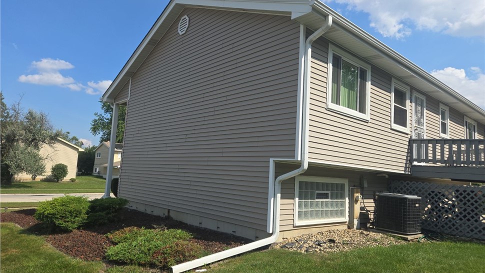 Gutters, Roofing, Roofing Replacement, Siding Project in Country Club Hills, IL by Horizon Restoration