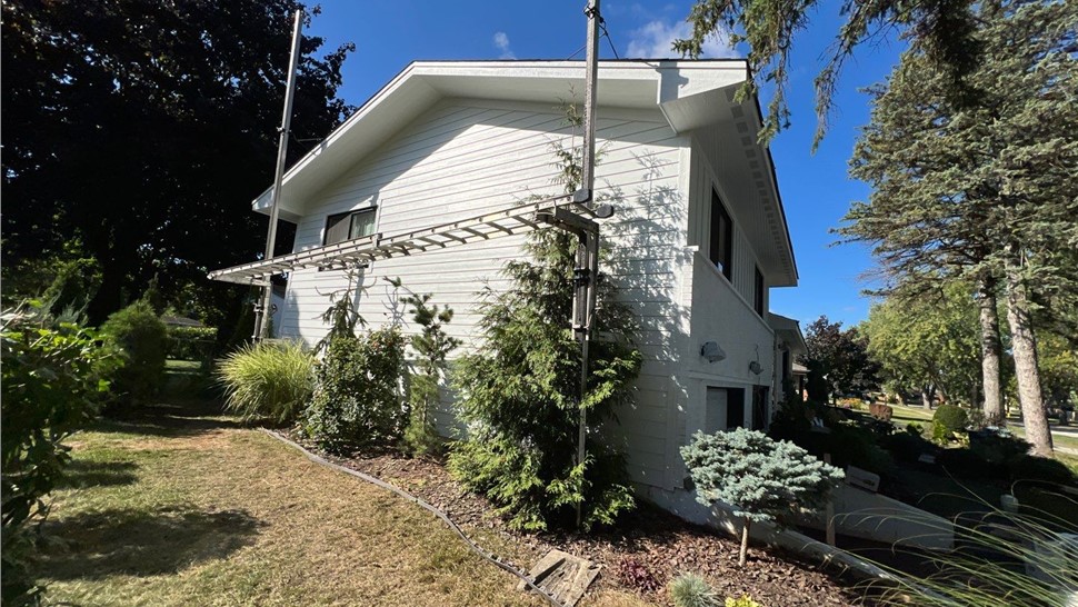 Gutters, Siding Project in Mount Prospect, IL by Horizon Restoration