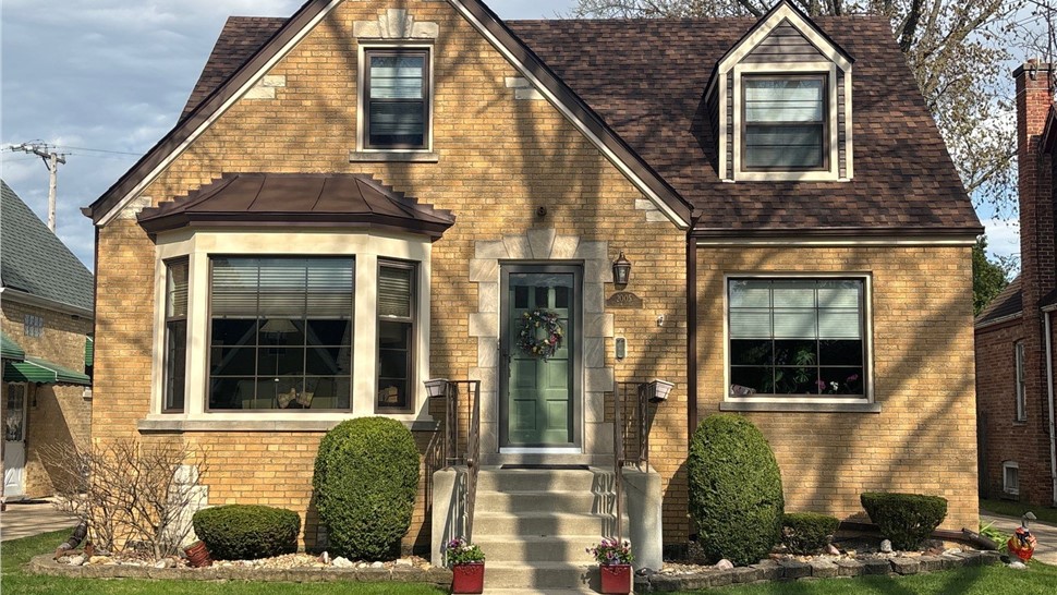 Gutters, Roofing, Roofing Replacement, Siding Project in Elmwood Park, IL by Horizon Restoration