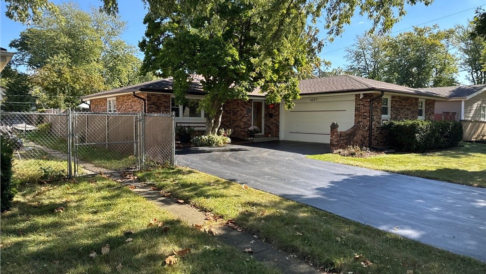 Gutters, Roofing, Roofing Replacement Project in Des Plaines, IL by Horizon Restoration