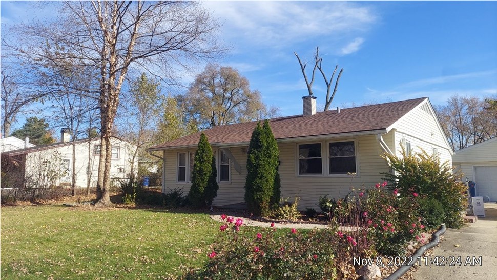 Gutters, Roofing, Roofing Replacement Project in Carpentersville, IL by Horizon Restoration