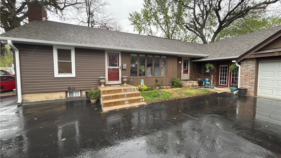 Gutters, Roofing, Roofing Replacement, Siding Project in Joliet, IL by Horizon Restoration
