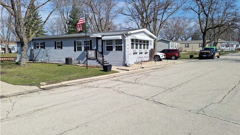 Roofing, Roofing Replacement Project in Elgin, IL by Horizon Restoration