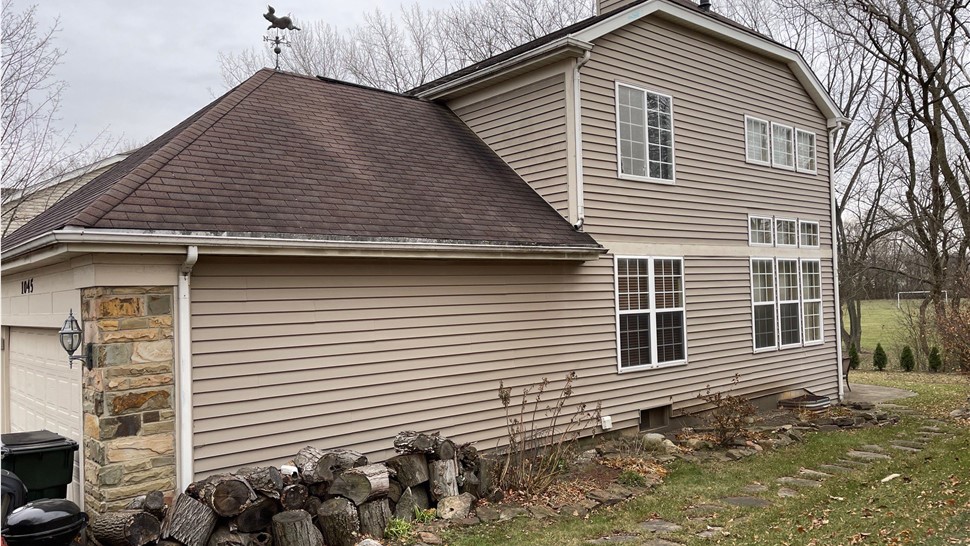 Gutters, Roofing Project in Mundelein, IL by Horizon Restoration