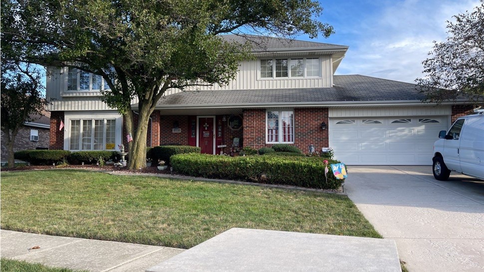Windows Project in Orland Park, IL by Horizon Restoration