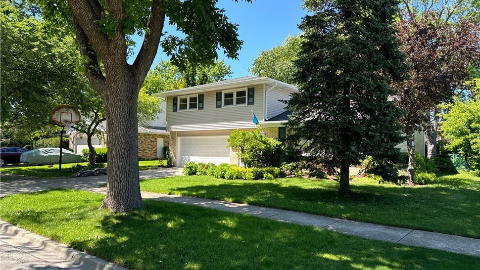 Doors, Gutters, Roofing, Roofing Replacement Project in Arlington Heights, IL by Horizon Restoration