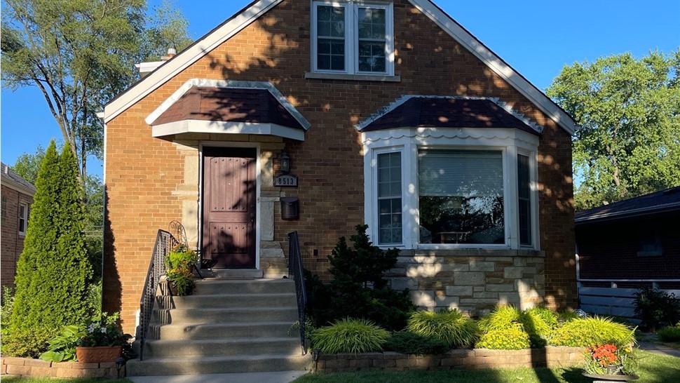 Windows Project in Skokie, IL by Horizon Restoration