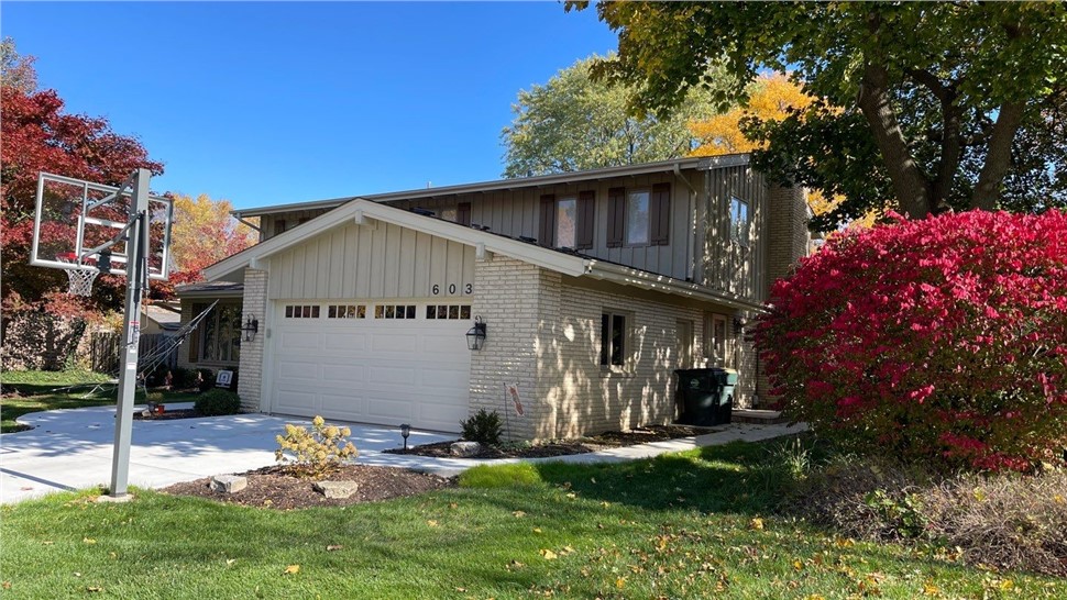 Gutters, Roofing Project in Arlington Heights, IL by Horizon Restoration