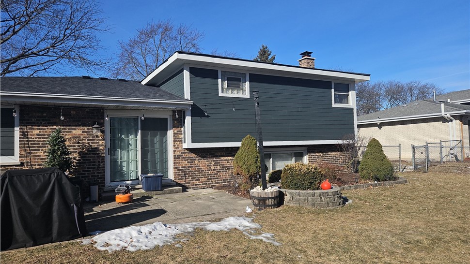 Gutters, Roofing, Roofing Replacement, Siding Project in Darien, IL by Horizon Restoration