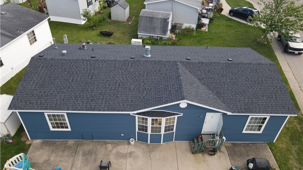 Roofing, Roofing Replacement, Siding Project in Park City, IL by Horizon Restoration