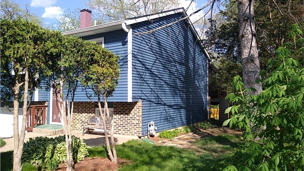 Gutters, Roofing, Siding Project in Mundelein, IL by Horizon Restoration