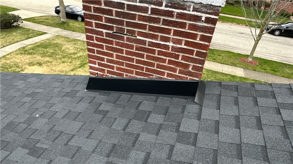 Gutters, Roofing, Siding Project in Park Ridge, IL by Horizon Restoration