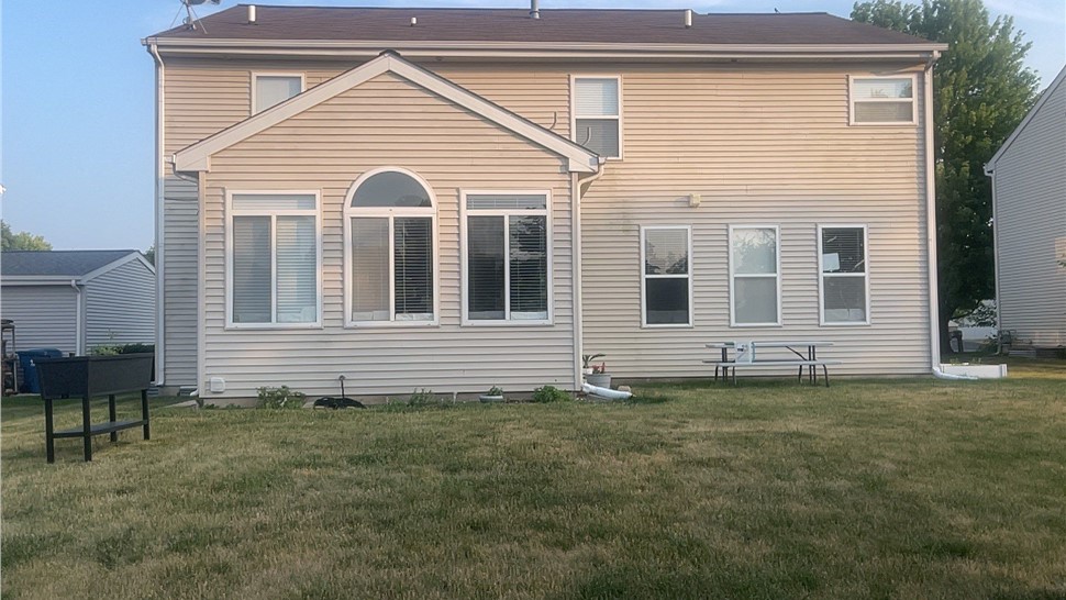 Gutters, Roofing, Roofing, Siding Project in Aurora, IL by Horizon Restoration