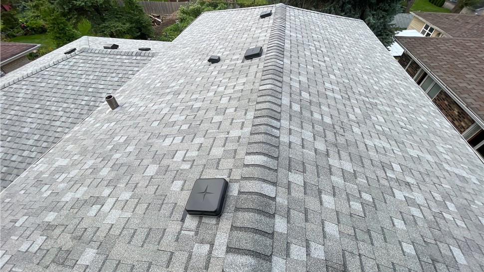 Gutters, Roofing, Roofing Replacement, Siding Project in Oak Lawn, IL by Horizon Restoration