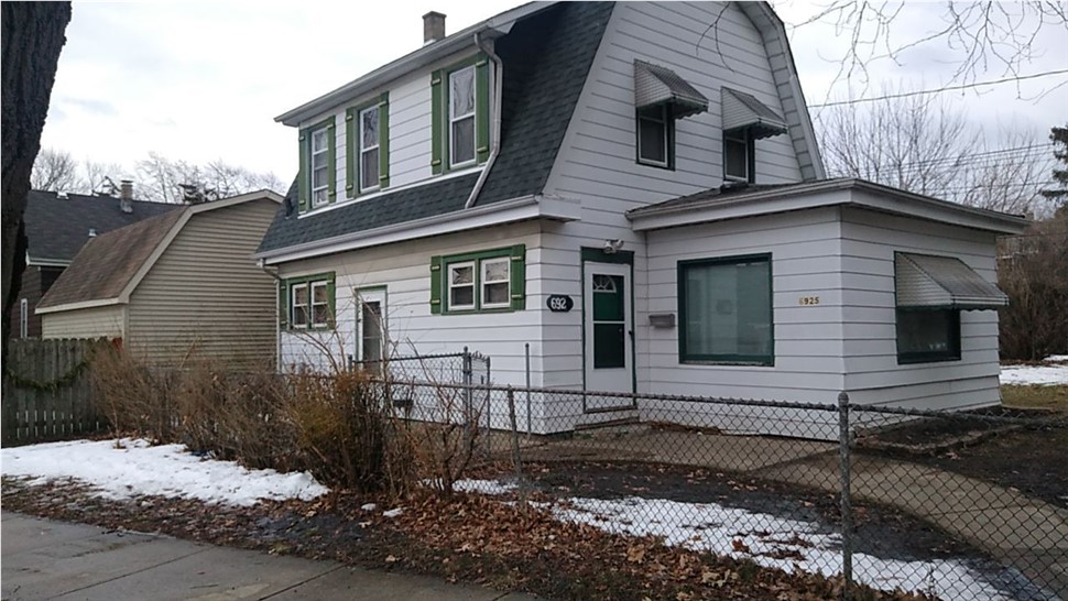 Gutters, Roofing, Siding, Windows Project in Chicago, IL by Horizon Restoration