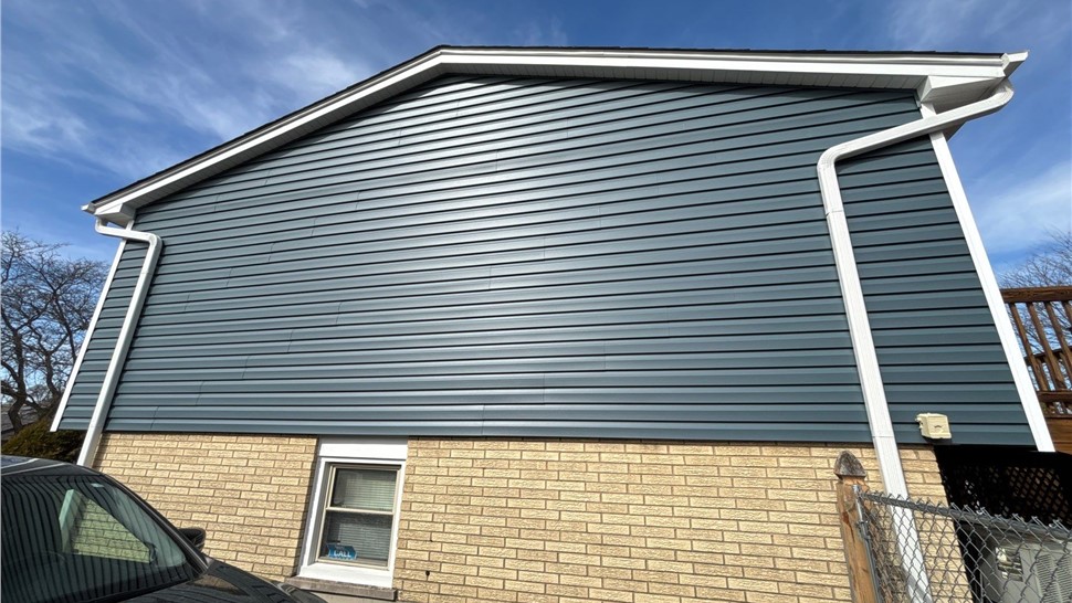 Gutters, Roofing, Roofing Replacement, Siding Project in Tinley Park, IL by Horizon Restoration