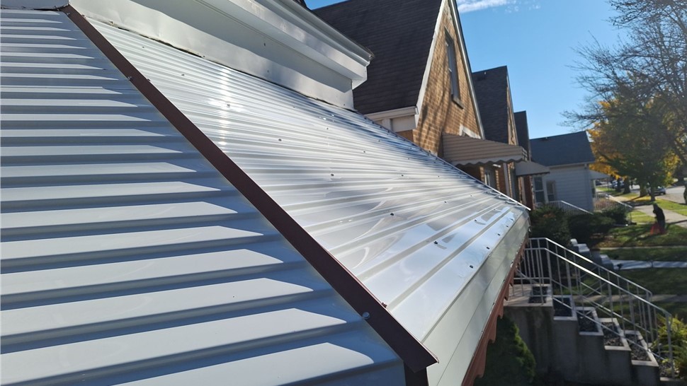 Awnings, Gutters, Roofing, Roofing, Siding Project in Chicago, IL by Horizon Restoration