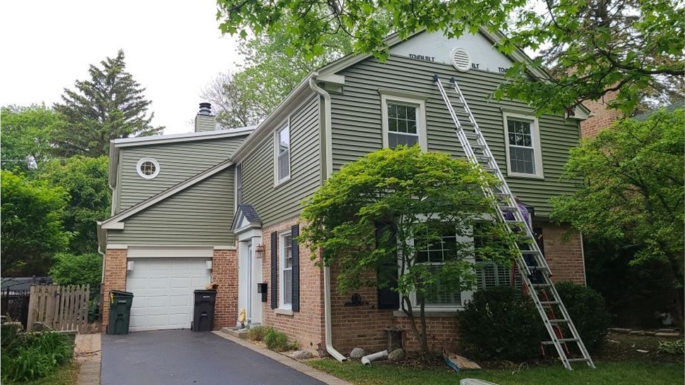 Gutters, Roofing, Siding Project in Evanston, IL by Horizon Restoration