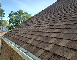 CertainTeed Roofing: Resawn Shake