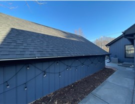 ?CertainTeed Roofing: Moire Black