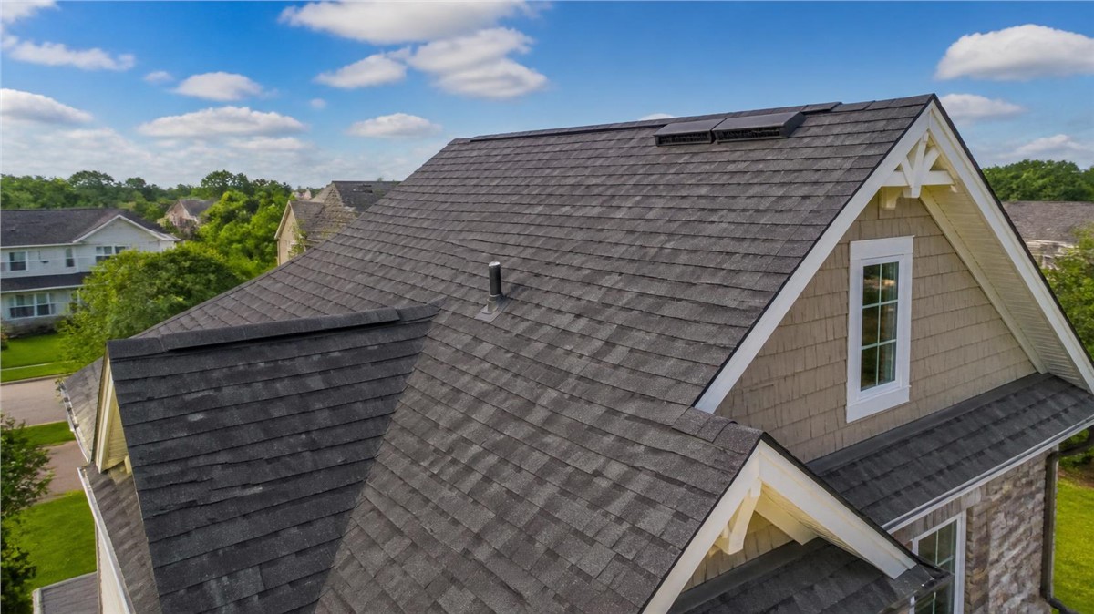 Attic Ventilation and Roofing in Gilberts, IL: What Homeowners Need to Know