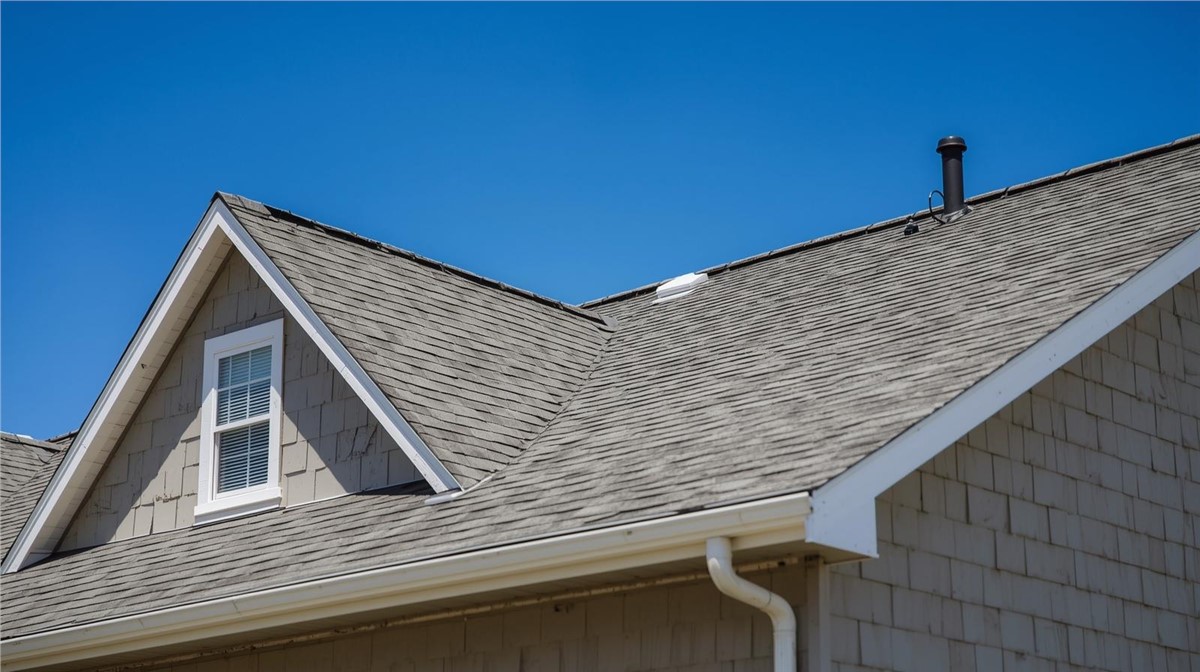 Janesville Roofing Contractors: What Homeowners Need to Know