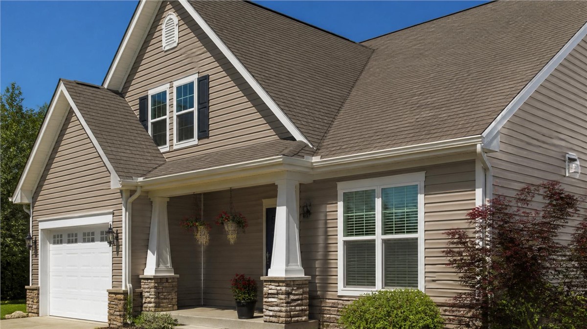 Insulated Siding in Davis, IL: Is It Worth Considering?