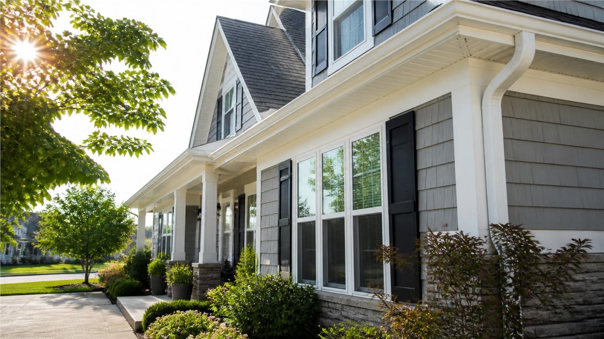 Seamless Gutter Replacement in Edgerton, WI: What Makes It Different?