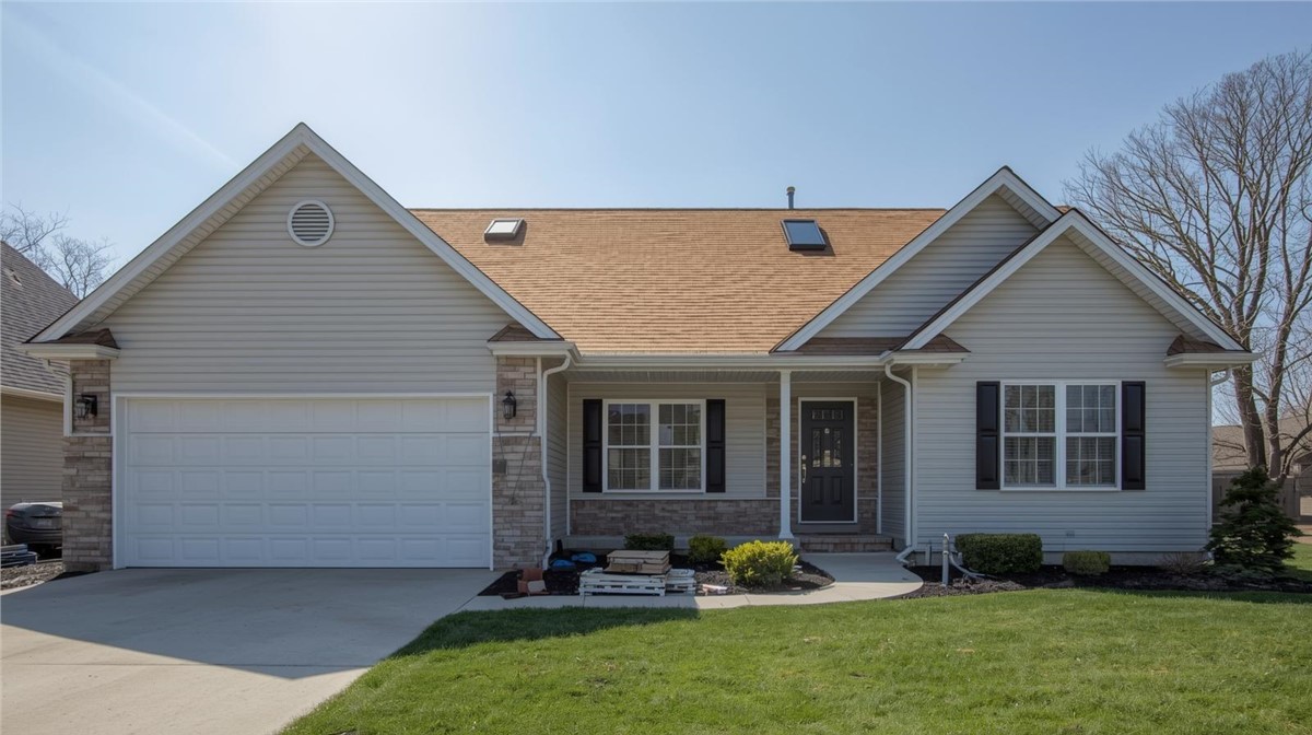 Roofing Contractor in Loves Park, IL: What to Expect