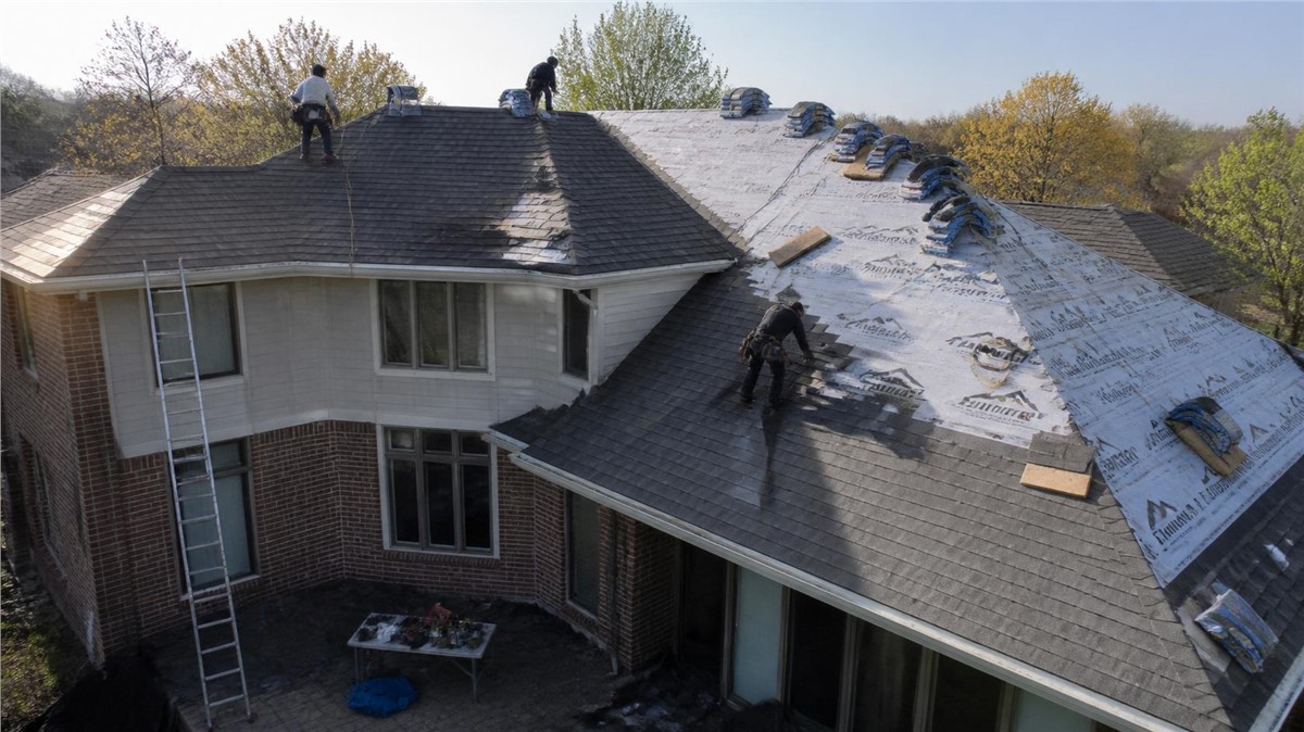 New Roof Cost Factors in Brookfield, WI: Materials, Size & Labor