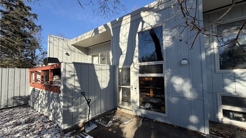 Siding Project in Sycamore, Illinois by Huskie Exteriors