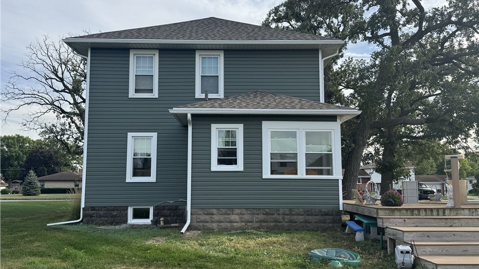 Siding, Windows Project in Byron, Illinois by Huskie Exteriors