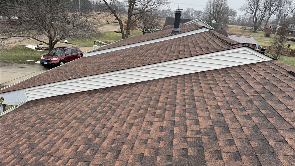 Roofing Project in Rochelle, IL by Huskie Exteriors