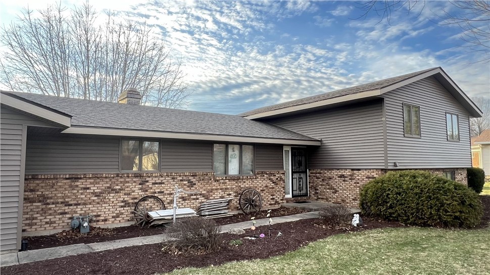 Siding Project in Byron, Illinois by Huskie Exteriors