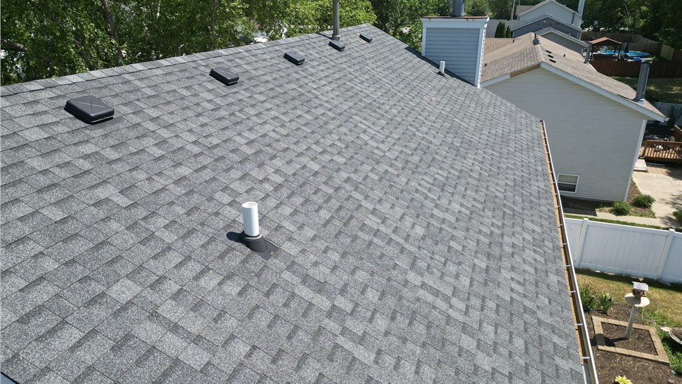 Roofing Project in Roscoe, IL by Huskie Exteriors