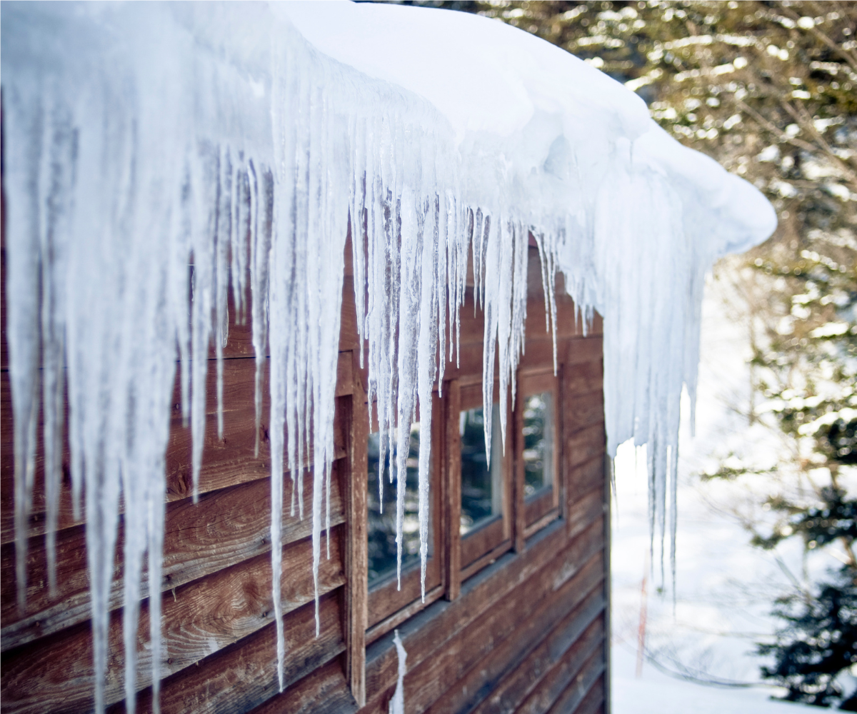 Idaho roofing contractors winter roof problems icicles 
