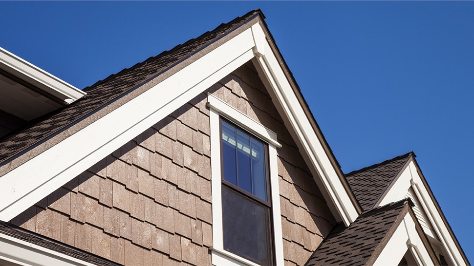 Cedar Lock Siding Photo 1